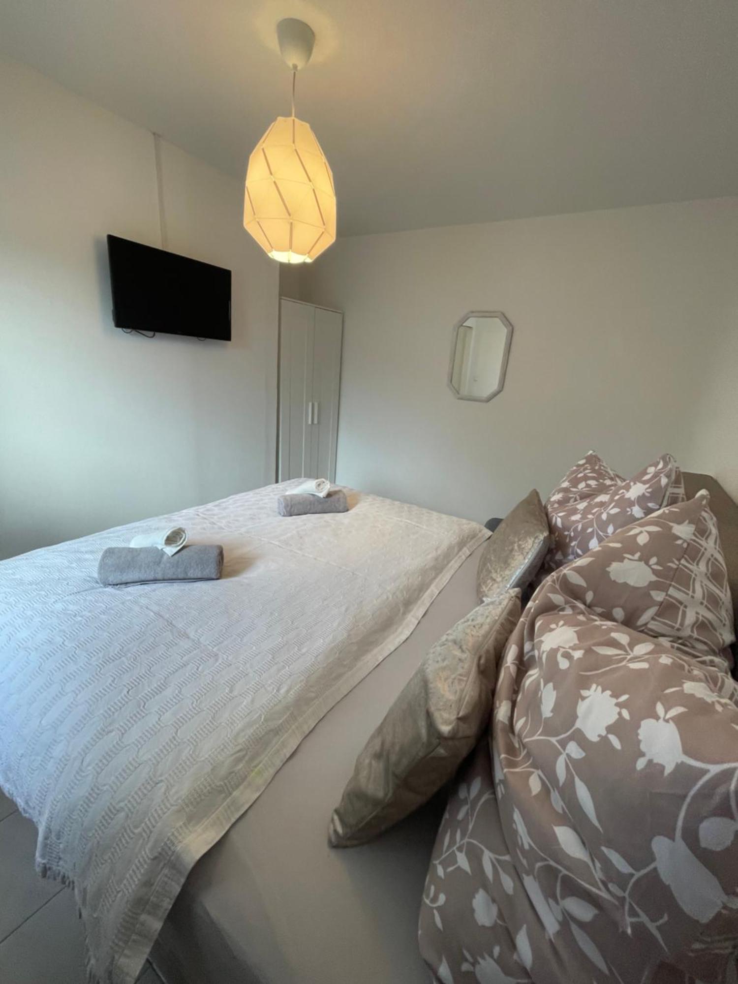 Enna Apartment 3 Perfect Location Медулин Екстериор снимка